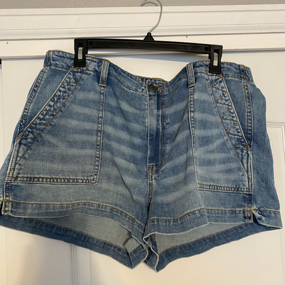 Aerie denim shorts with elastic waistband